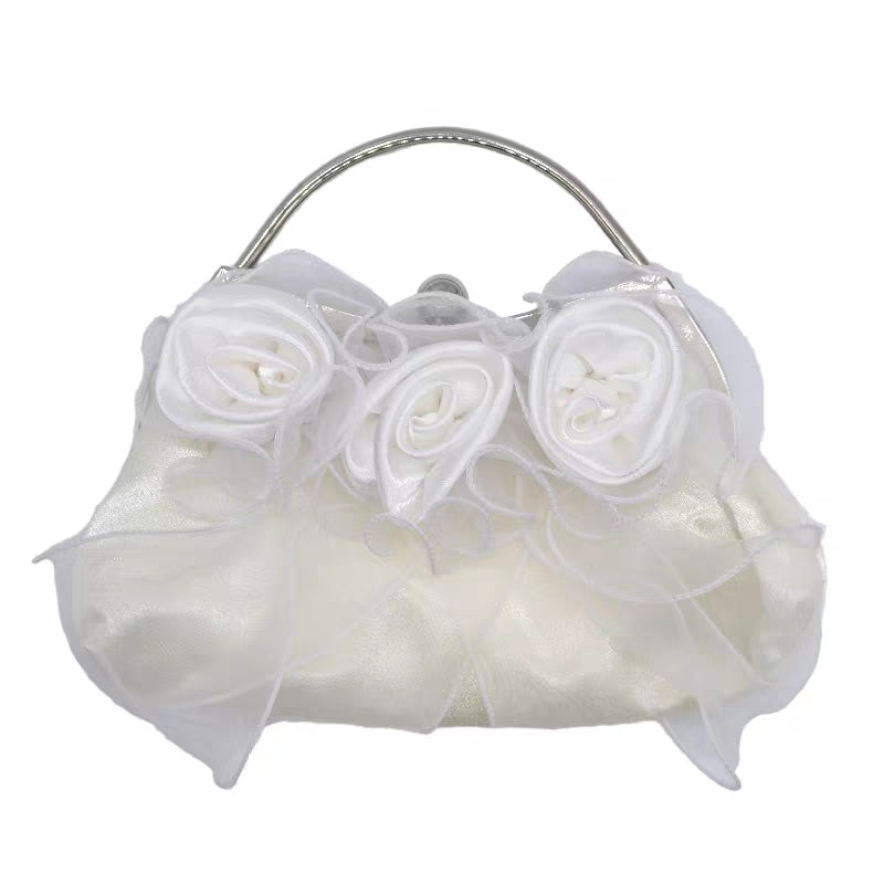 Three roses handbag with pearl chain